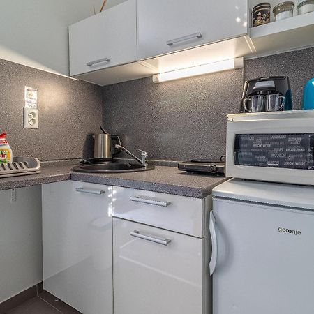 Jonas Apartments - Great Location Near Bratislava City Center エクステリア 写真