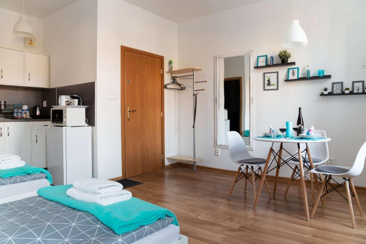 Jonas Apartments - Great Location Near Bratislava City Center エクステリア 写真
