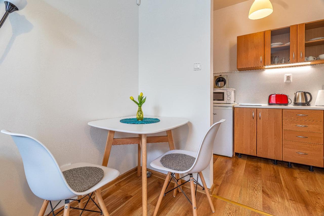 Jonas Apartments - Great Location Near Bratislava City Center エクステリア 写真
