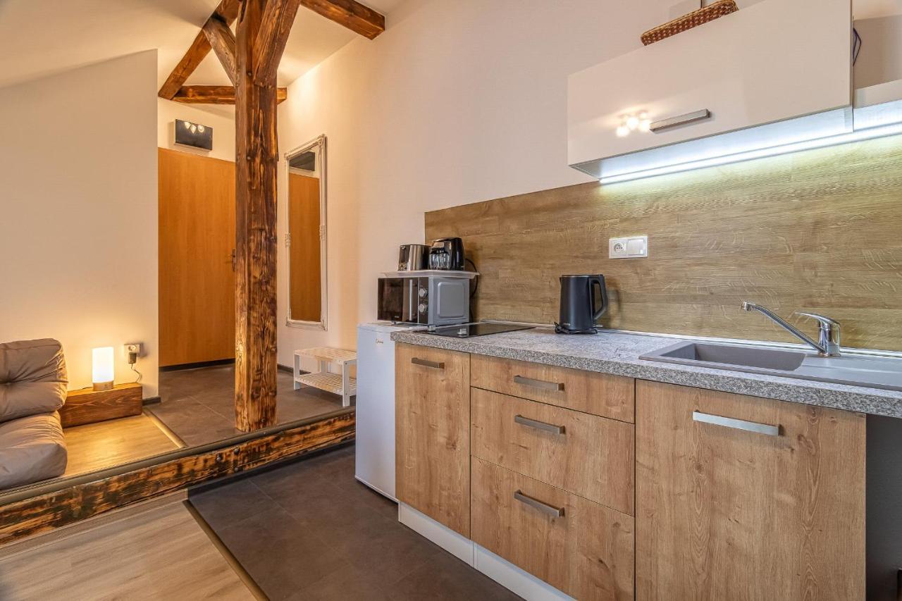 Jonas Apartments - Great Location Near Bratislava City Center エクステリア 写真