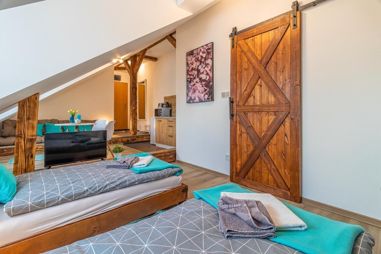 Jonas Apartments - Great Location Near Bratislava City Center エクステリア 写真